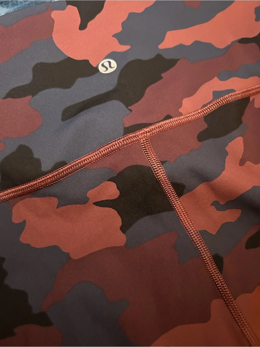 Lululemon Fast &‎ Free Camo Leggings Size 12 Burgundy High Rise